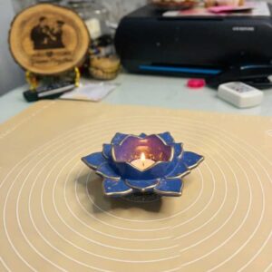 Tea-light Holders (Lotus Shape Tea-light Holder)